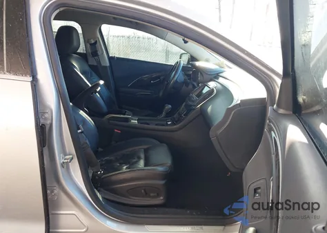 2015 Buick Lacrosse Leather из США, поврежденный, VIN 1G4GB5G32FF119367